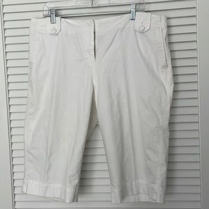 New York & Company Women’s Shorts Size 16